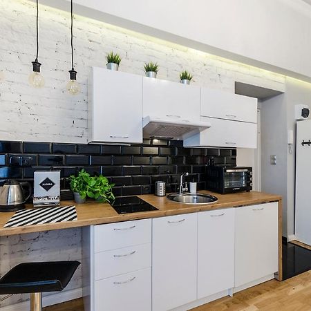 Standard Apartment On 6 Sierpnia 우치 외부 사진