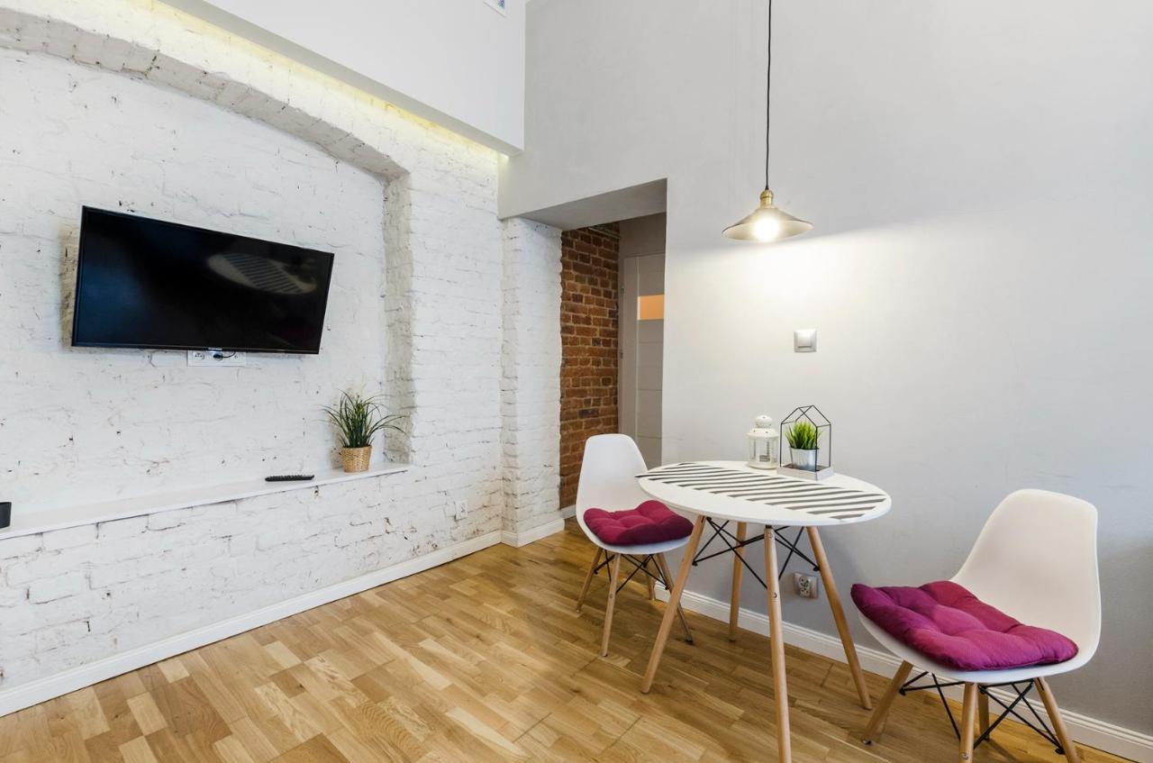 Standard Apartment On 6 Sierpnia 우치 외부 사진