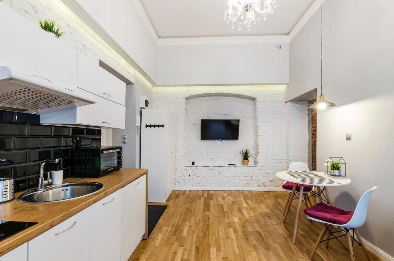 Standard Apartment On 6 Sierpnia 우치 외부 사진